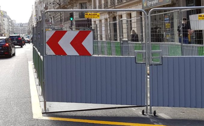 Location de barrières et de palissades pour la protection des chantiers